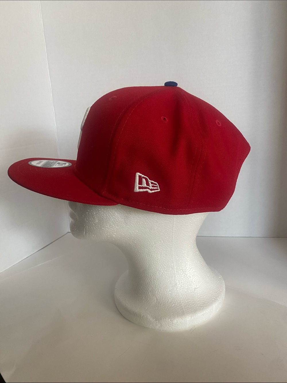 New Era 9Fifty Philadelphia Phillies Men’s Baseball Cap with SnapBack P Logo - Picture 4 of 6